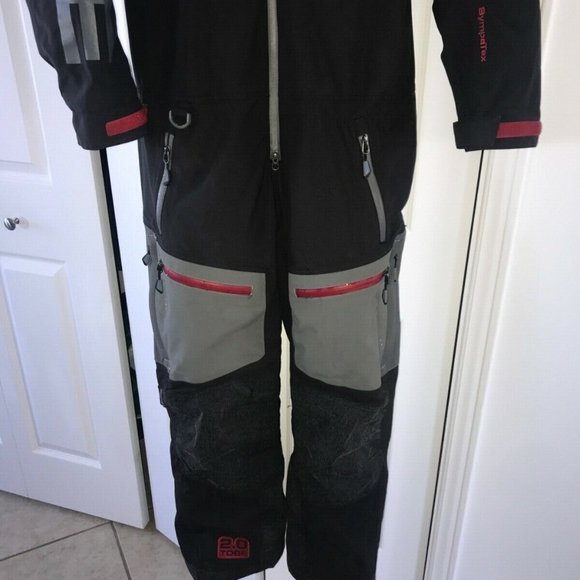 TOBE Privus Mono suit 2.0 Black/Red XS - Picture 2 of 6